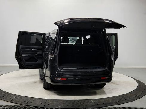 Used 2024 Jeep Grand Wagoneer Series II w/ Quick Order Packagew 28T image 14