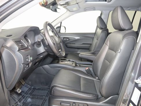 Used 2023 Honda Ridgeline RTL image 11