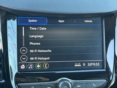 Used 2020 Chevrolet Trax LT w/ LT Convenience Package image 21