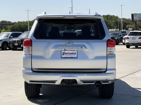 Used 2010 Toyota 4Runner Limited AWD/4WD image 5