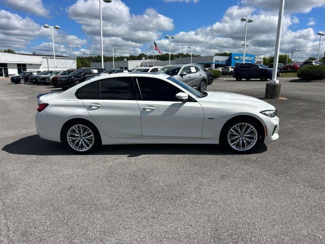 Used 2023 BMW 330e xDrive AWD/4WD image 2