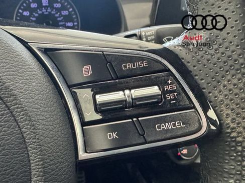 Used 2020 Kia Forte GT-Line w/ GT-Line Premium Package FWD image 17
