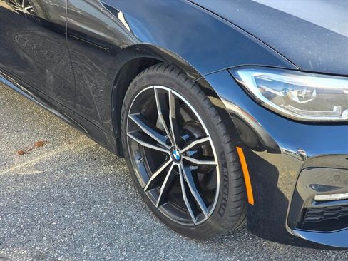 Used 2021 BMW 330i Sedan w/ M Sport Package image 17