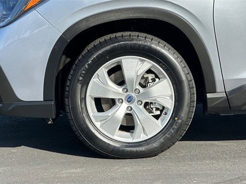 Used 2023 Subaru Ascent 8-Passenger image 32