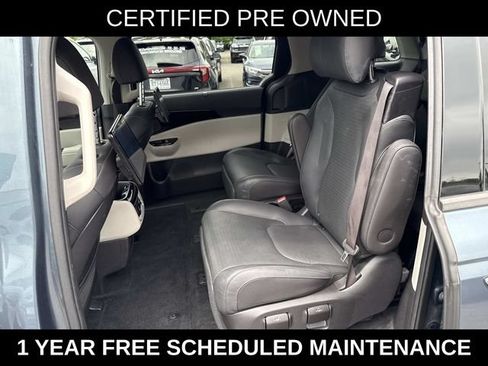 Used 2024 Kia Carnival SX Prestige FWD image 17