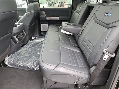 New 2026 Ford F350 Platinum w/ FX4 Off-Road Package image 13