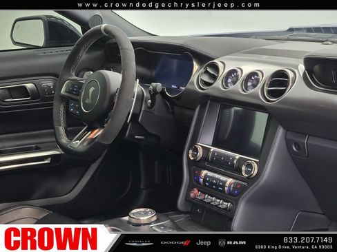 Used 2022 Ford Mustang Shelby GT500 w/ Technology Package RWD image 26