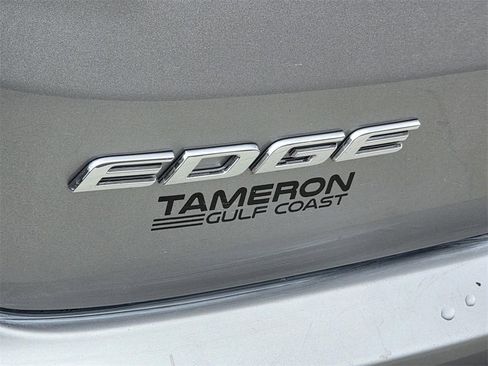 Used 2020 Ford Edge SE image 35