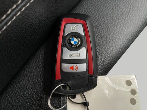 Used 2018 BMW 330i xDrive Sedan image 32