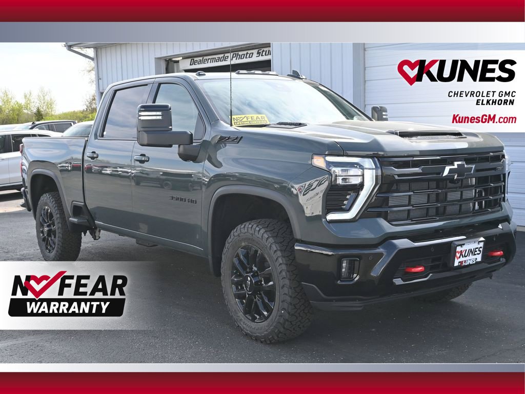 Used 2025 Chevrolet Silverado 3500 LTZ w/ LTZ Plus Package AWD/4WD image 1