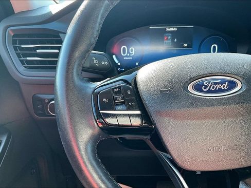Used 2023 Ford Escape Active w/ Tech Pack #2 AWD/4WD image 17