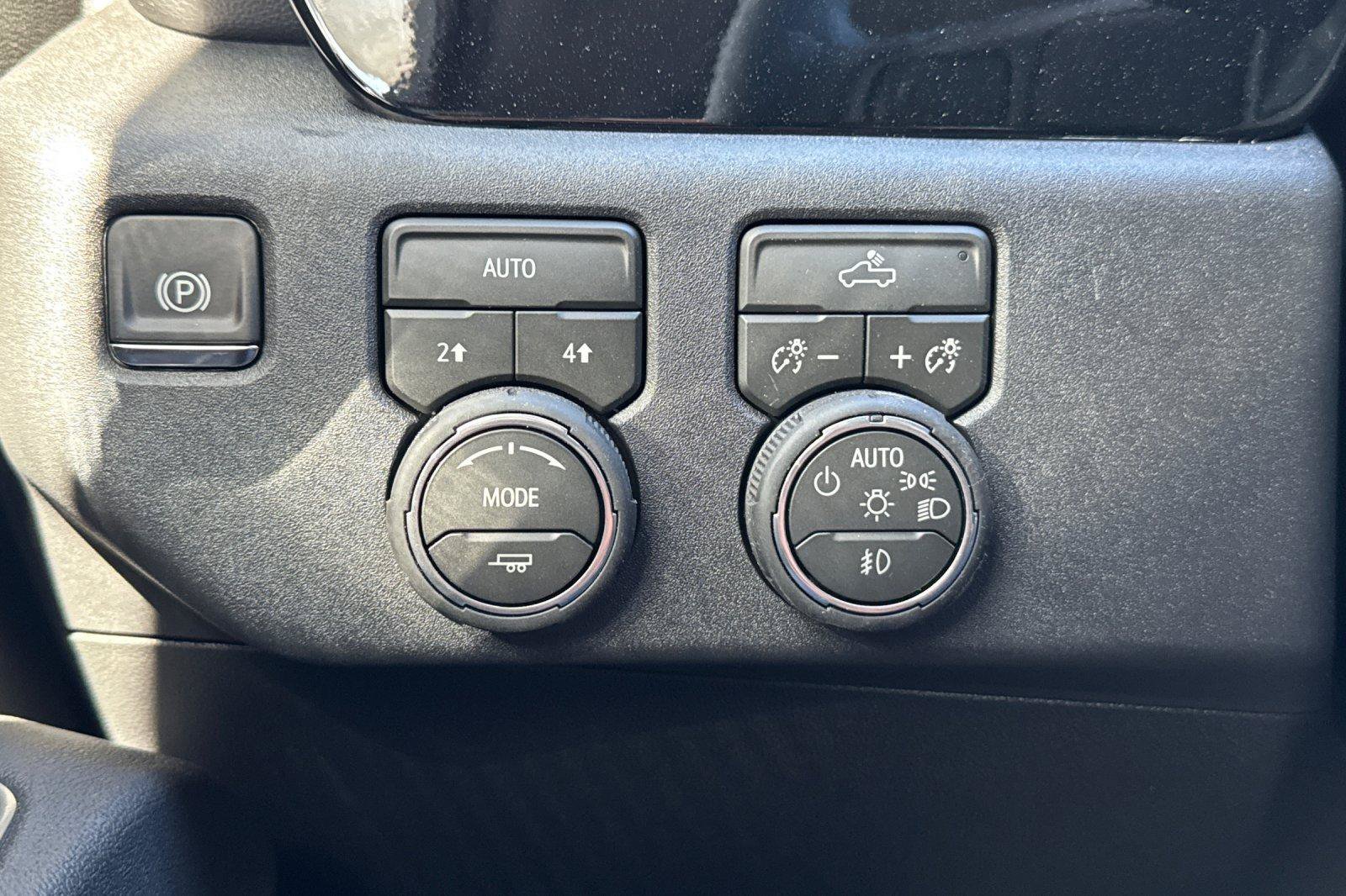 New 2026 Chevrolet Silverado 1500 RST w/ RST Select Package AWD/4WD image 32