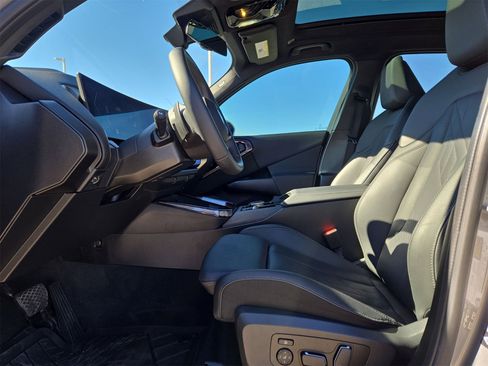 Used 2025 BMW X3 xDrive30i image 16