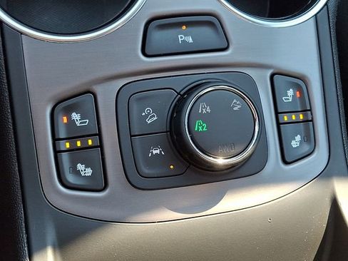 Used 2022 GMC Terrain AT4 w/ Tech Package image 25