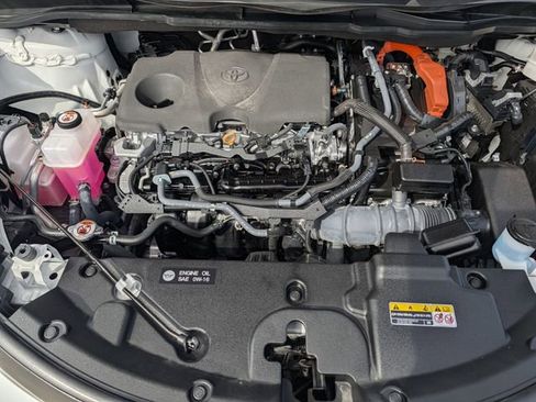 Certified 2023 Toyota Sienna Platinum image 37