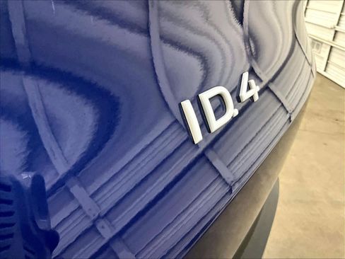 Used 2022 Volkswagen ID.4 Pro S w/ Gradient Package image 10