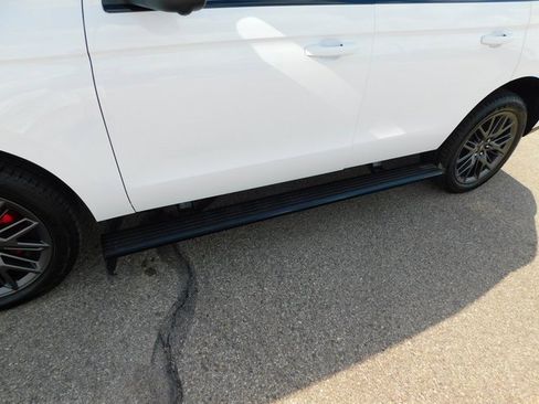 New 2025 Ford Expedition Platinum w/ Stealth Performance Package image 12