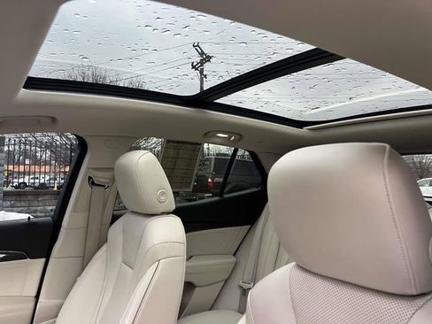 Certified 2022 Buick Envision Essence w/ Safety Package image 23