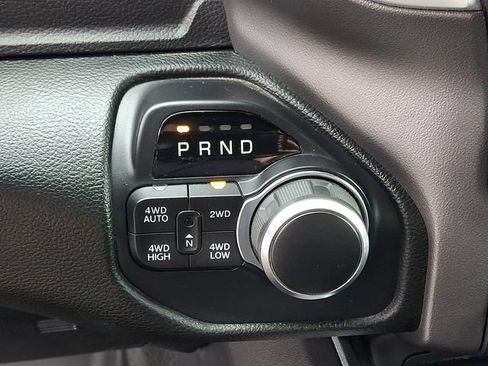 Used 2019 RAM 1500 Big Horn AWD/4WD image 14