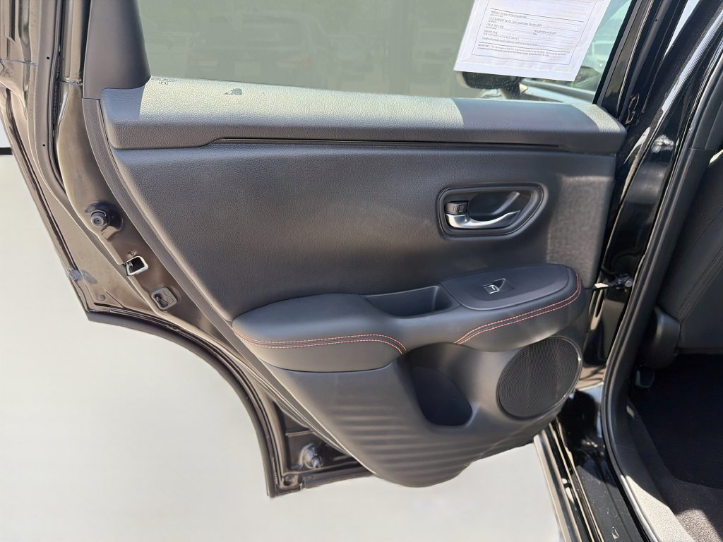 Certified 2023 Honda HR-V Sport image 24