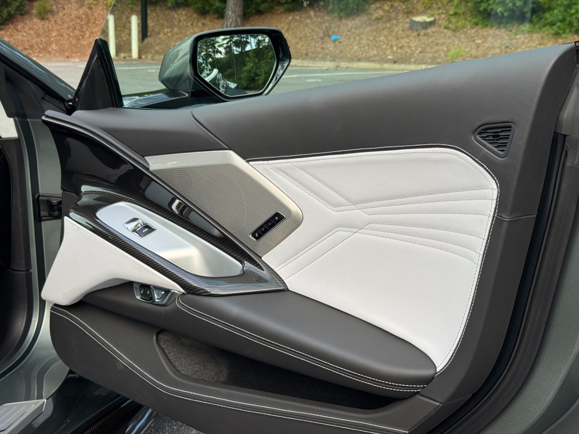 Used 2023 Chevrolet Corvette Z06 RWD image 55