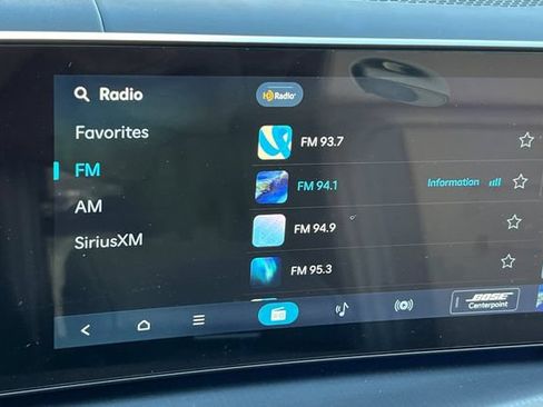 New 2025 Hyundai Santa Fe Calligraphy FWD image 17