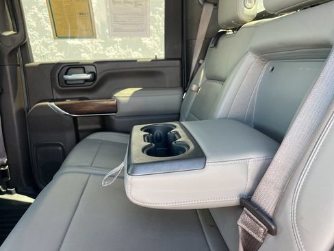 Used 2020 GMC Sierra 3500 SLT w/ SLT Premium Plus Package AWD/4WD image 28