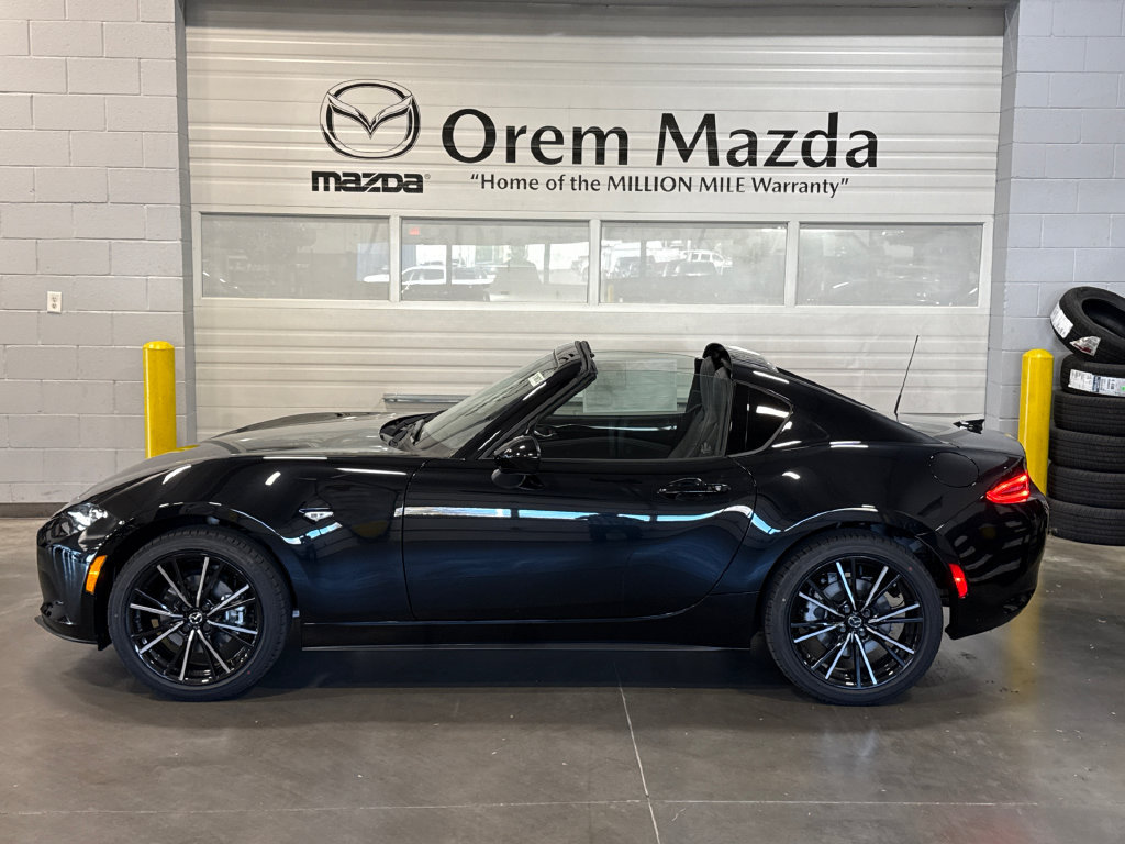 New 2026 MAZDA MX-5 Miata RF Grand Touring RWD image 8