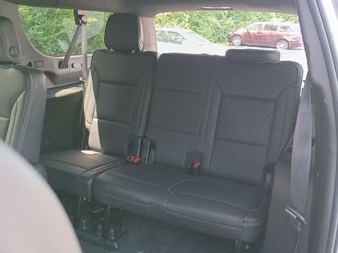 Used 2021 GMC Yukon XL Denali AWD/4WD image 14