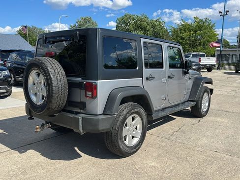 Used 2017 Jeep Wrangler Unlimited Sport w/ Quick Order Package 24S AWD/4WD image 5