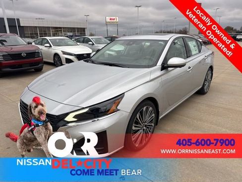 New 2025 Nissan Altima 2.5 SL image 1