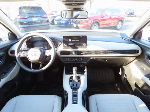 Certified 2023 Honda HR-V LX image 17