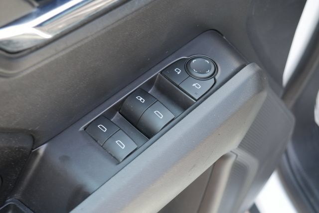 Used 2023 Chevrolet Colorado LT w/ LT Convenience Package III AWD/4WD image 14