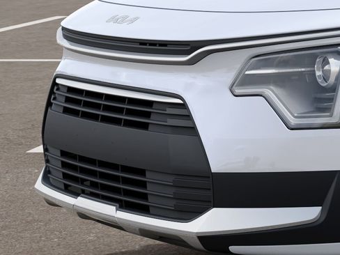 New 2026 Kia Niro LX image 12
