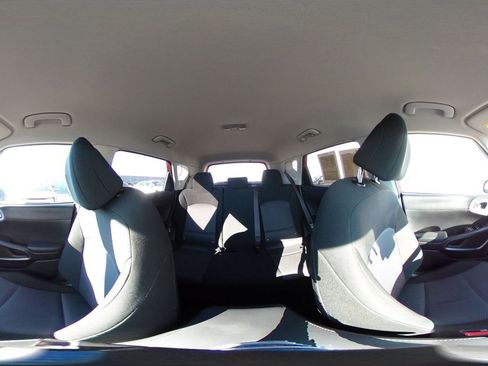 Used 2025 Kia Soul LX w/ LX Technology Package image 40