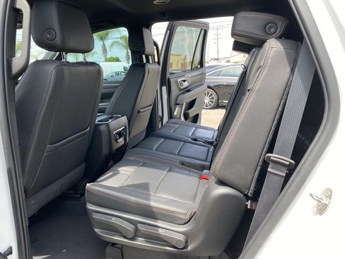 Used 2021 Chevrolet Tahoe RST RWD image 16