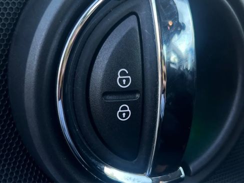 Used 2017 MINI Cooper Clubman S AWD/4WD image 48