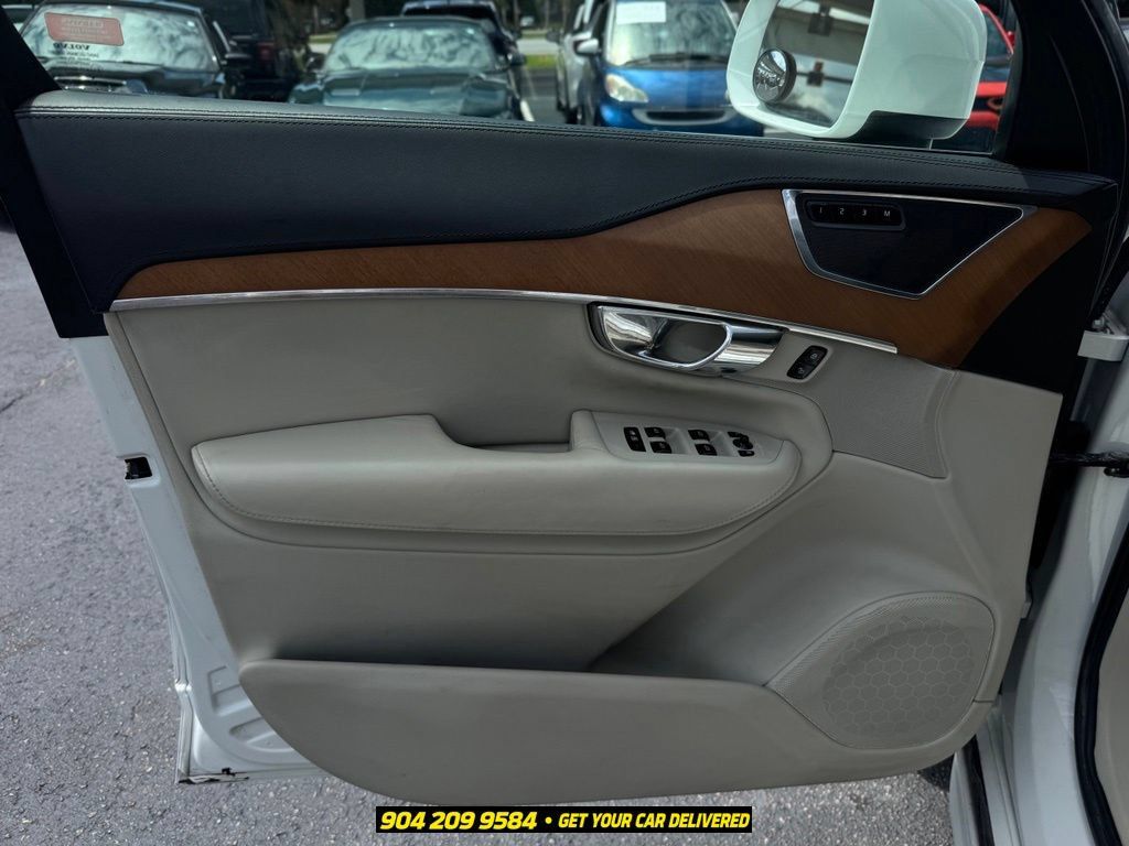 Used 2016 Volvo XC90 T6 Inscription w/ Vision Package AWD/4WD image 23