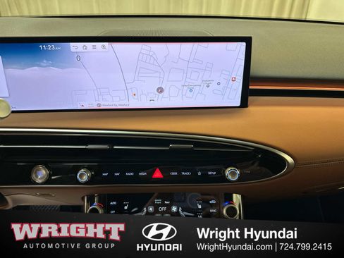 Certified 2026 Genesis GV70 2.5T Advanced image 25