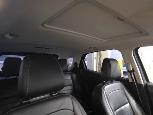 Used 2020 Ford EcoSport Titanium image 15
