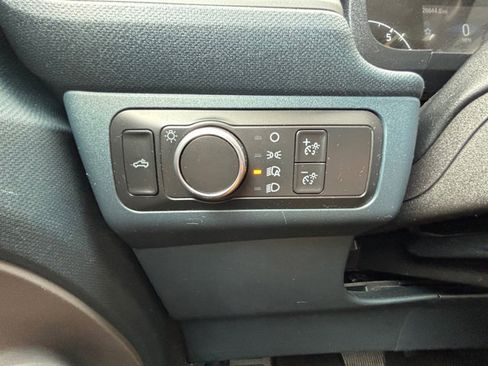 Used 2022 Ford Maverick XL image 17