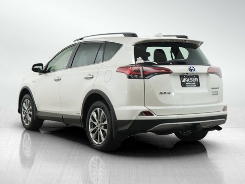 Used 2017 Toyota RAV4 Limited w/ Advanced Technology Package AWD/4WD image 3