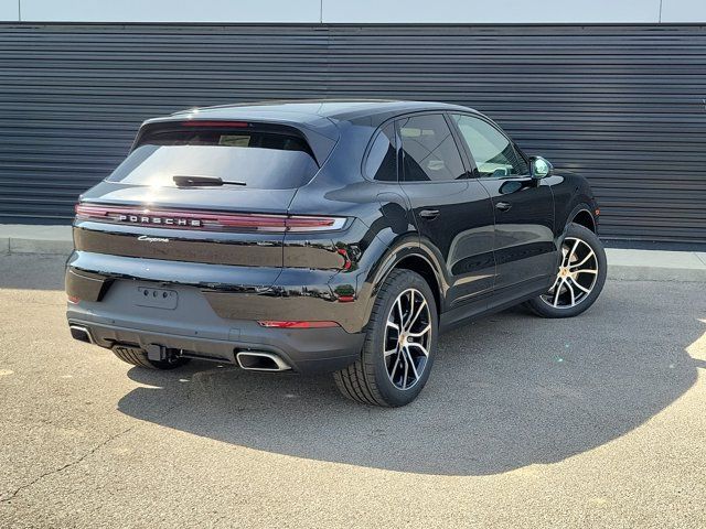 Used 2026 Porsche Cayenne AWD/4WD image 7