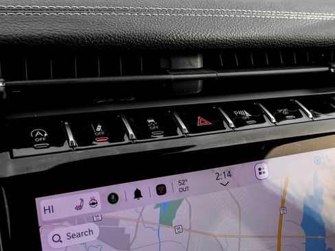 Used 2023 Jeep Grand Cherokee L Limited image 37