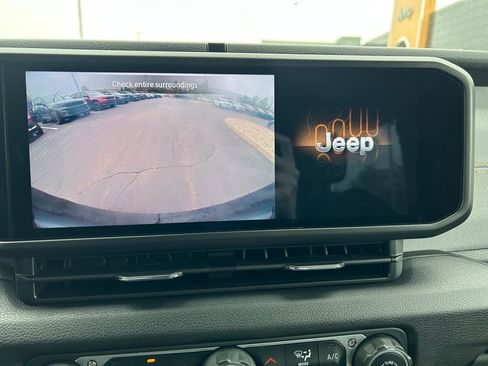 Certified 2024 Jeep Wrangler Sport S image 13