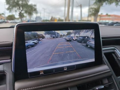 Used 2021 Chevrolet Tahoe LT image 17
