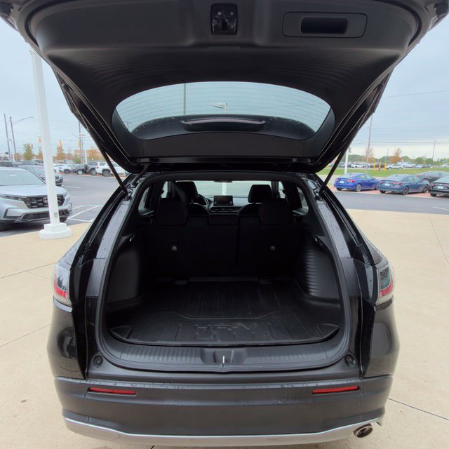 Used 2024 Honda HR-V Sport image 13