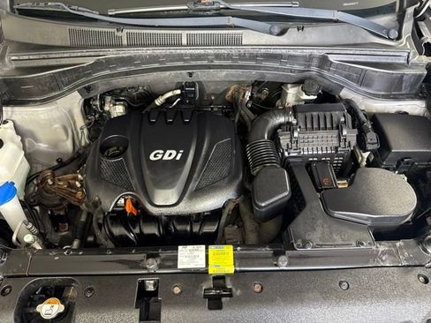 Used 2014 Hyundai Santa Fe Sport w/ Popular Equipment Package 02 FWD image 11