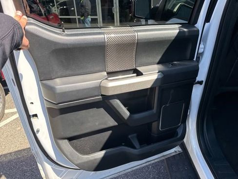 Used 2018 Ford F150 Raptor w/ Equipment Group 802A Luxury image 15