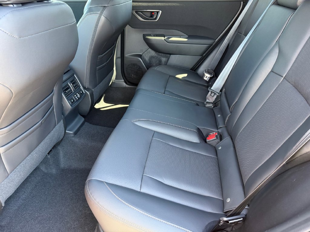 New 2026 Subaru Outback Limited w/ Premium/Limited Package 2 AWD/4WD image 13